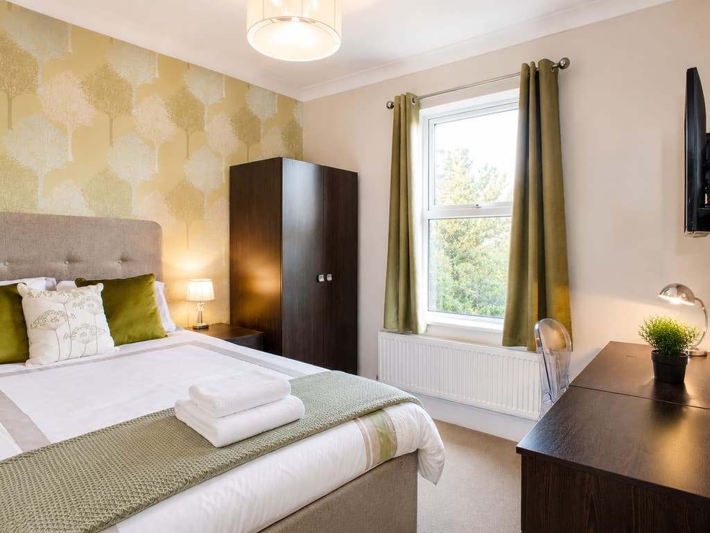 Waverley Road, Reading - Photo 1