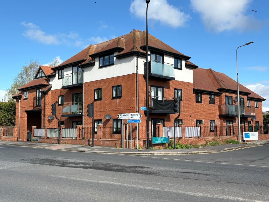 Thatcham Court, Chapel Street - Photo 1
